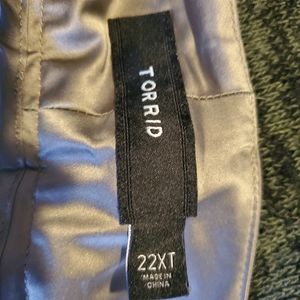 Torrid 22XLT pants